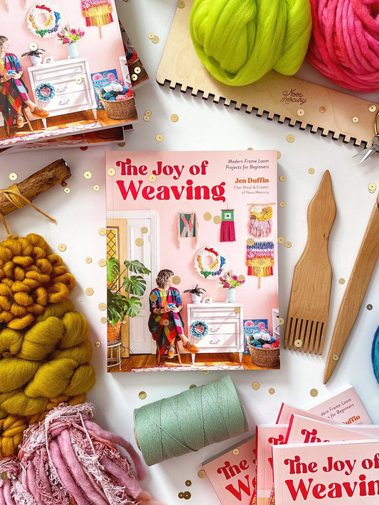 Book - The Joy of Weaving: Modern Frame Loom Projects for Beginners
